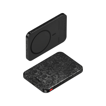SHARGE CarbonMag Ultra Slim Powerbank 5000 mAh with carbon fiber design, MagSafe compatible and wireless charging features.