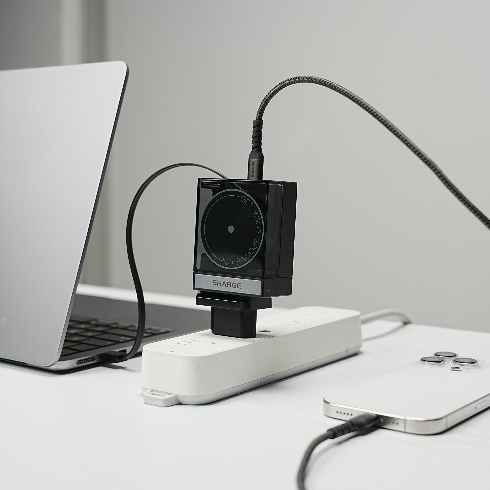 SHARGE 65W retractable GaN fast charger with USB-C port